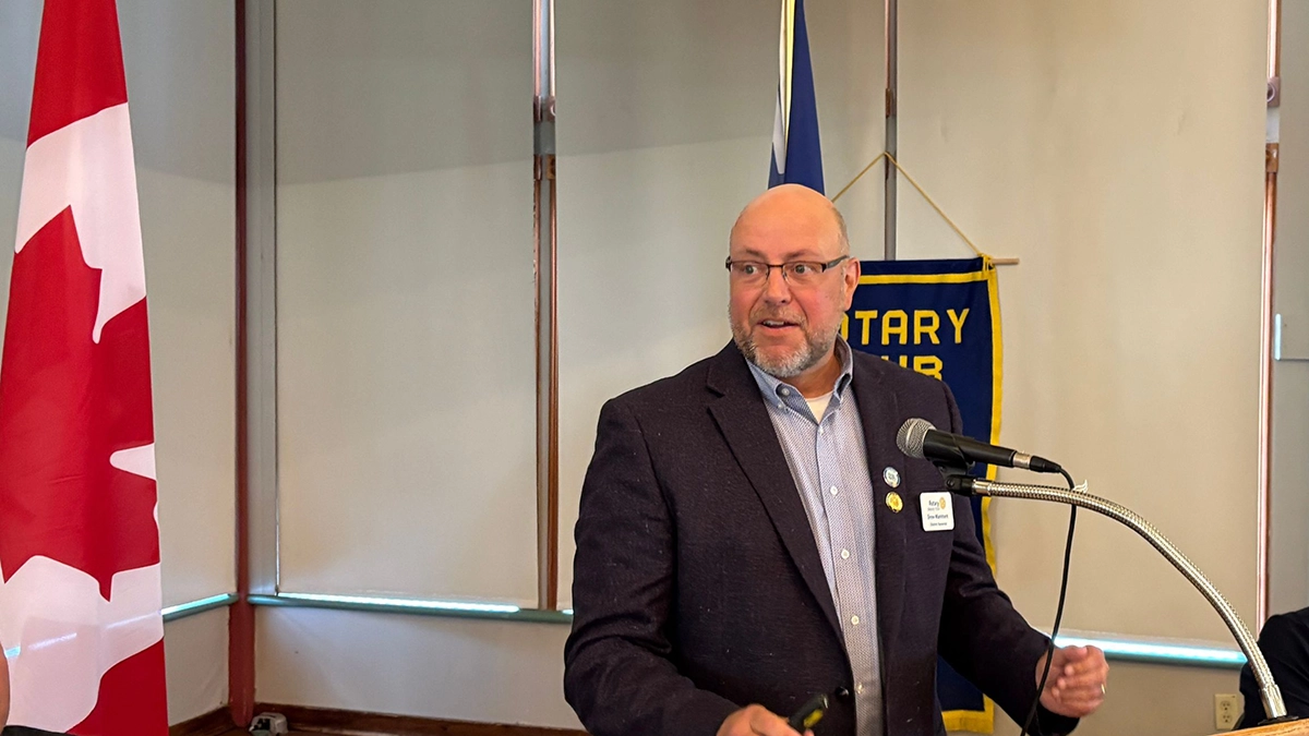 District Governor Drew Markham presenting at the Rotary Club of Barrie